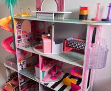 LOL Doll House