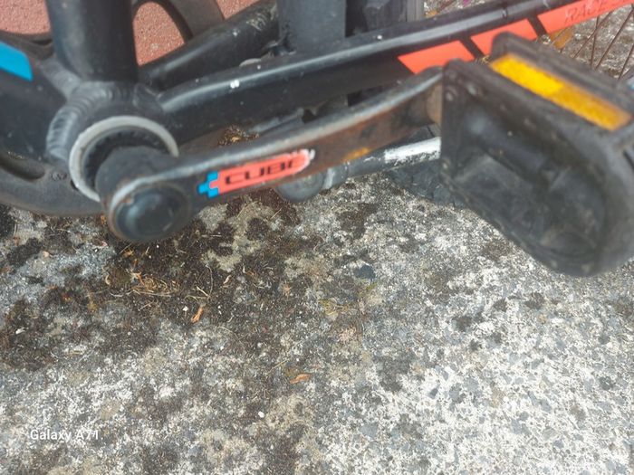 CUBE Kids  Bicycle in excellent condition