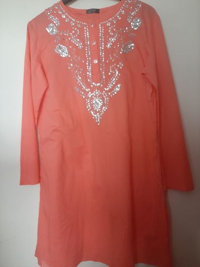 New 100% cotton top with beads