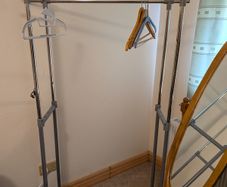 Clothing rack