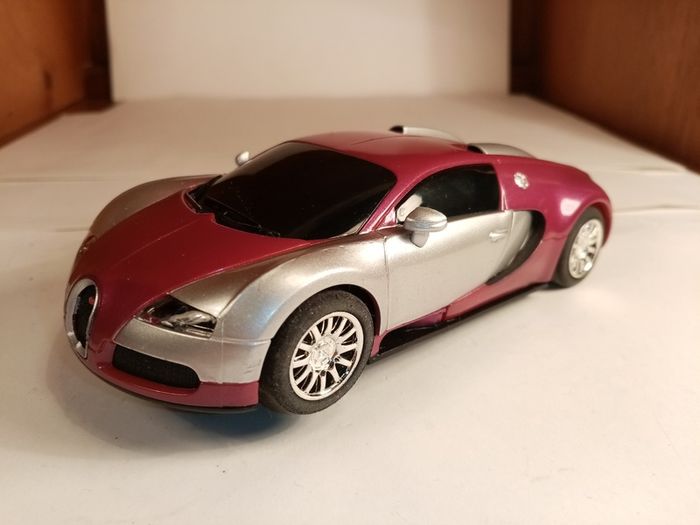 Scalextric Bugatti Veyron Purple Slot Car ( street supercar road )