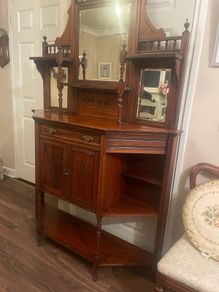 antique mirrored dresser