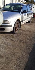 mitsubishi carisma breaking