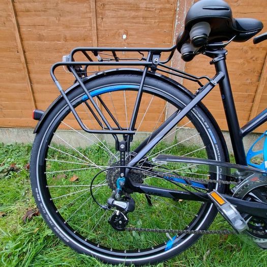 Cube bike touring pro 28" wheels, size of the frame: 50