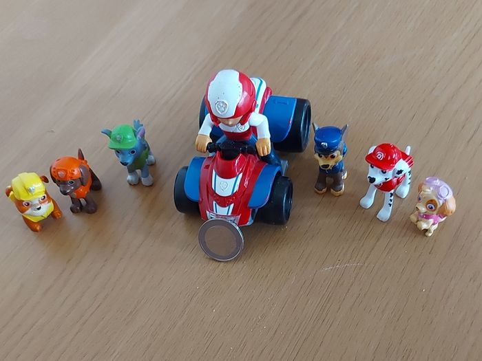Paw patrol play kit