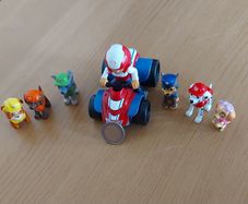 Paw patrol play kit