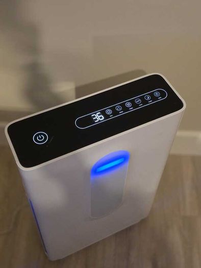 HEPA Air Purifier electriQ 7 Stage Ioniser  Like New