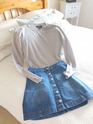 Grey Jumper - Size 8
