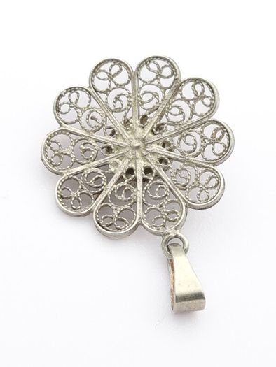 800 Silver Vintage Dutch Filigree Delfth Pendant