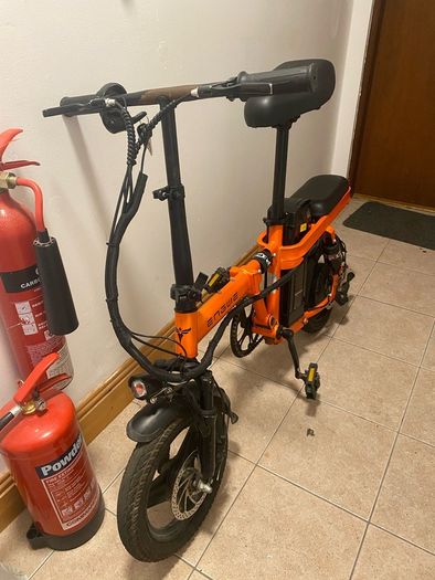 Engwe T14 Electric Folding Bike - Good Condition