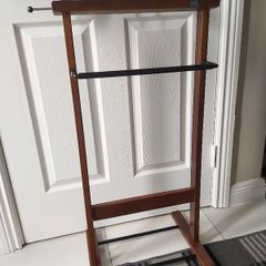 Valet Stand Butler
