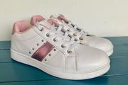 Lace up shoes