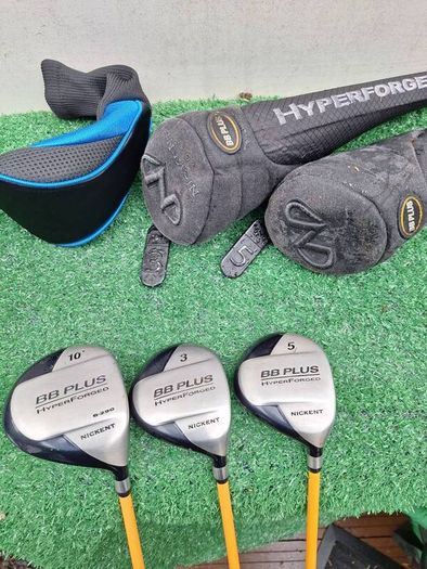 Golf clubs,  full set and bag.