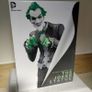 Batman: Arkham City - The Joker Statue Image 3