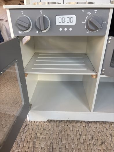 Play Kitchen