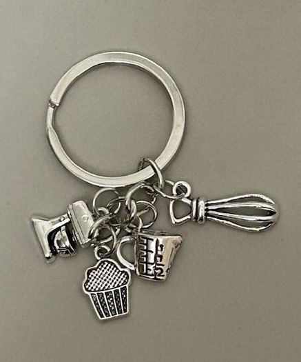 Baking Keyring
