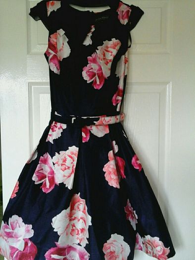 A very stunning navy and pink dressy dress