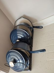 Brand new 7-Piece Enamel Cast Iron Cookware Set