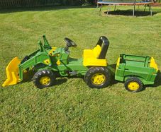John Deere Kids Tractor