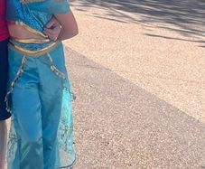 Jazmine costume