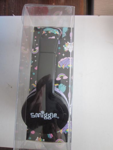 Brand New Smiggle My First Headphones