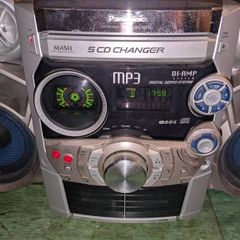 Panasonic SA-ak520 5cd changer