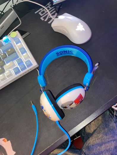 headphones
