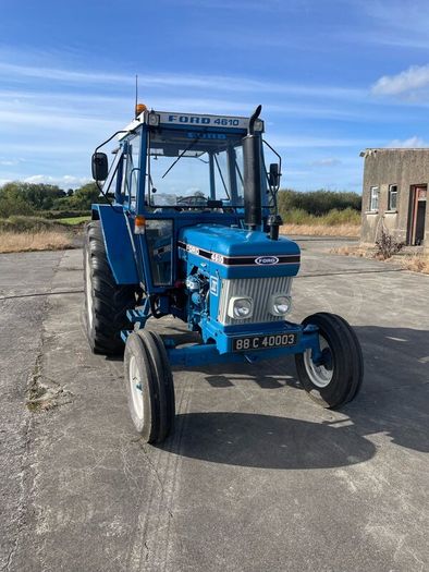 Ford 4610 with 40K box