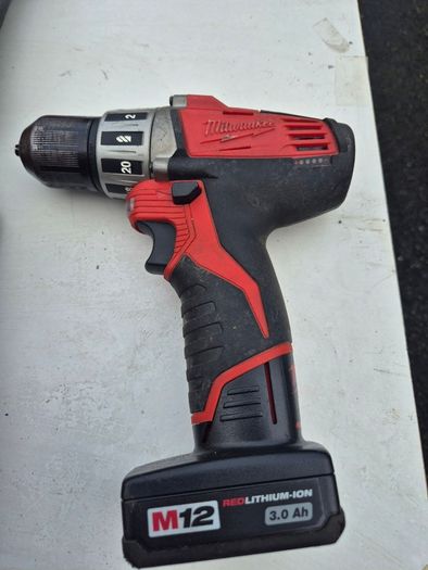 Milwaukee power drill