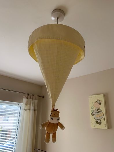 Mamas and papas zeddy and parsnip wall canvas and lamp shade