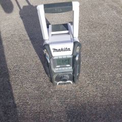 Makita radio