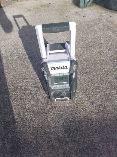 Makita radio
