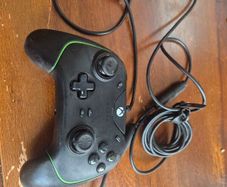 Xbox controller, razor wolverine v2