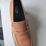 Road tan shoes Image 2