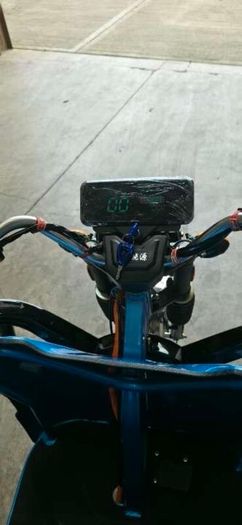 3 wheeled 24 volt electric mobility scooter tuktuk
