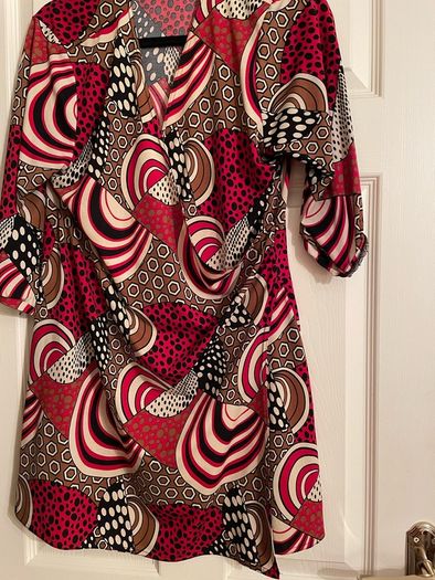 Ladies vintage long sleeve top wrap style size 20