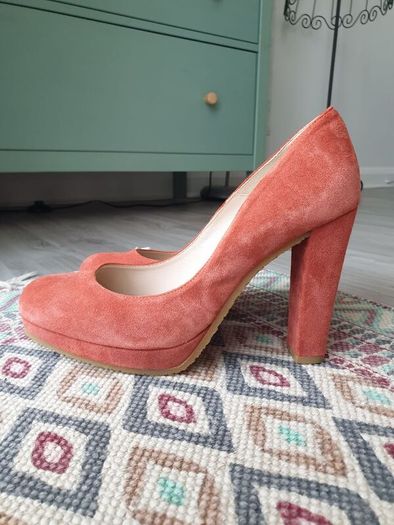 Lk Bennett High Heels Size Uk 7 ( Eu 40)