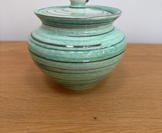 Pottery Jar with Lid (10cm)