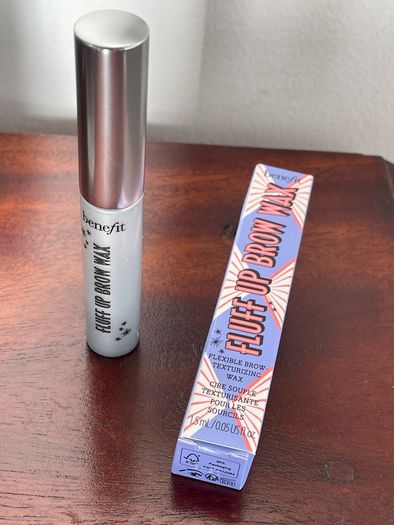 Benefit Fluff Up Brow Wax Mini - New / Boxed