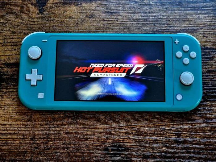 Nintendo Switch Lite Hardmodded Picofly HEKATE Mint Condition