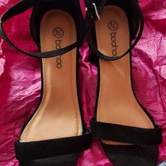 Like new Black suede block heel Sandals uk8