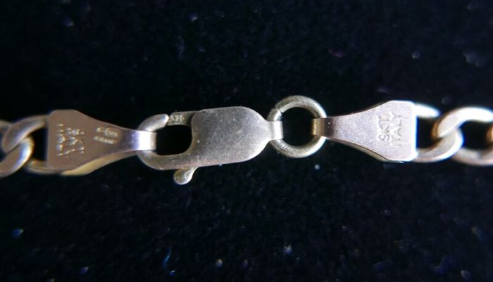 Vintage Solid Gold Curb Link Necklace in 9Ct Gold 375 - 18,5 inch  -  5,35g