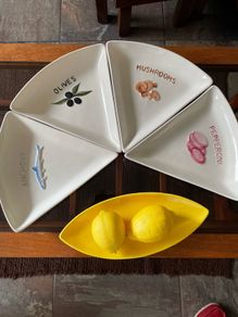 Discontinued Sainsbury Retro Look Pizza Slice Ceramic Plates