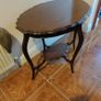 antique table Image 4