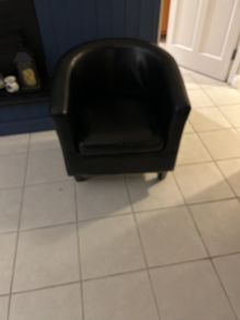 Tub chair