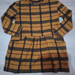 Girls dress size 5 years