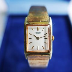 Vintage 1980s Seiko Tank Japan Quartz Ladies Watch (works well)