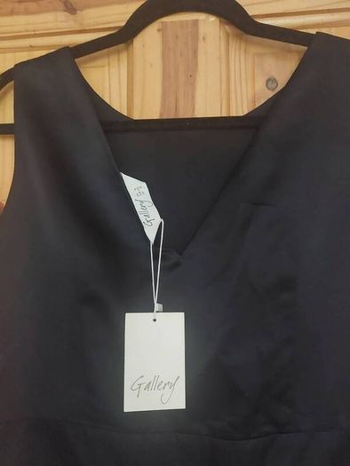 Gallery new black dress (free postage)