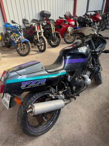 92 fzr 600 breaking or ideal doner/ project