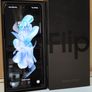 Samsung Galaxy Z-Flip 4 128GB Dual Sim Unlocked (Like New) Image 2